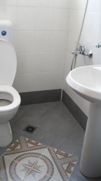 Guest House Voyno Dobrinisjte Rom bilde