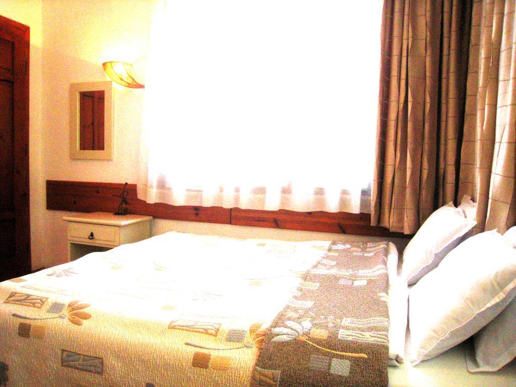 Guest House Voyno Dobrinisjte Rom bilde
